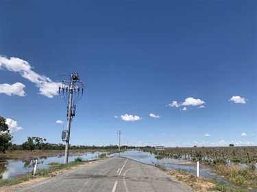 Menindee Wilcannia East Road